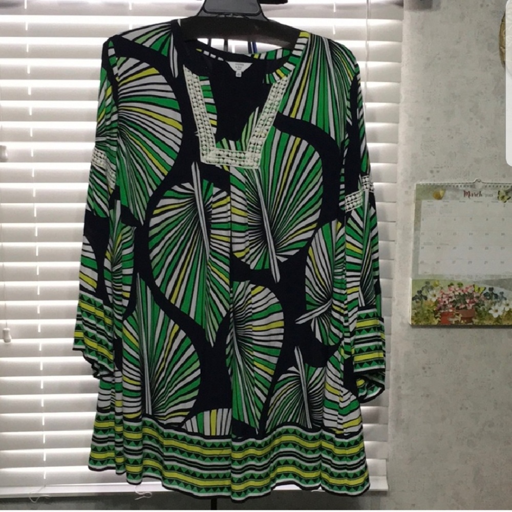 Plus size Crown and Ivy Dress